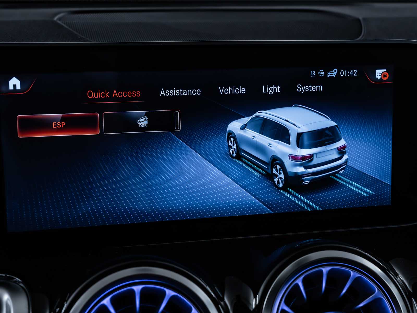 used 2021 Mercedes-Benz GLB 250 car, priced at $29,998