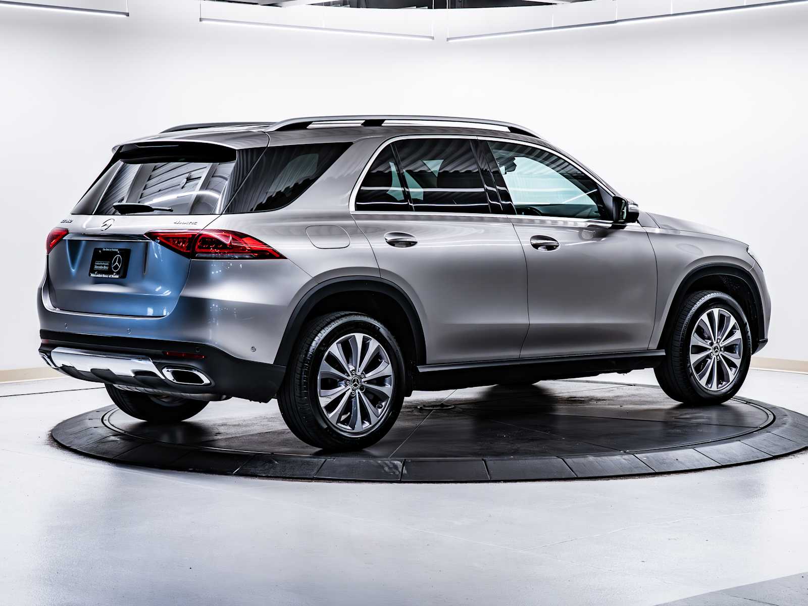 used 2022 Mercedes-Benz GLE 350 car, priced at $43,498