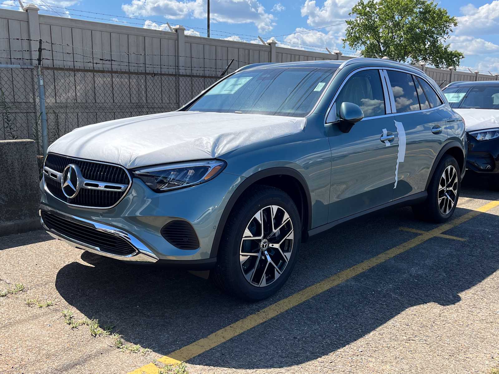 new 2026 Mercedes-Benz GLC 350e Plug-In Hybrid car