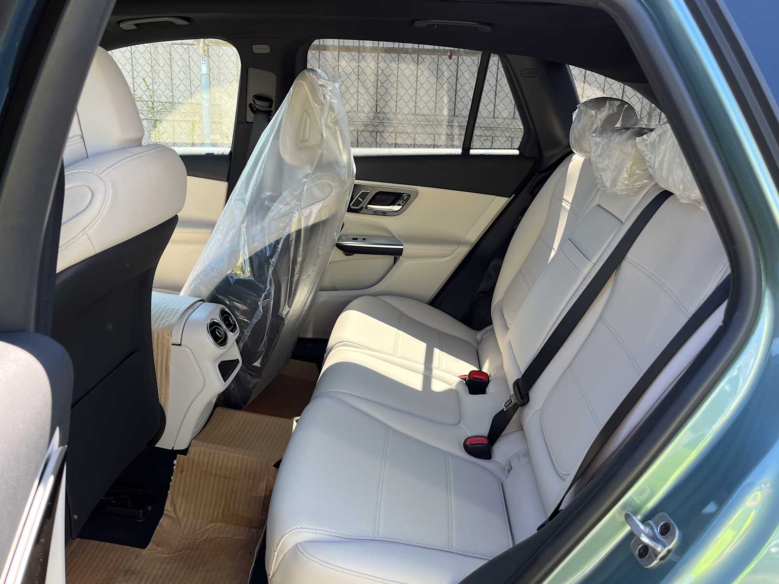 new 2026 Mercedes-Benz GLC 350e Plug-In Hybrid car