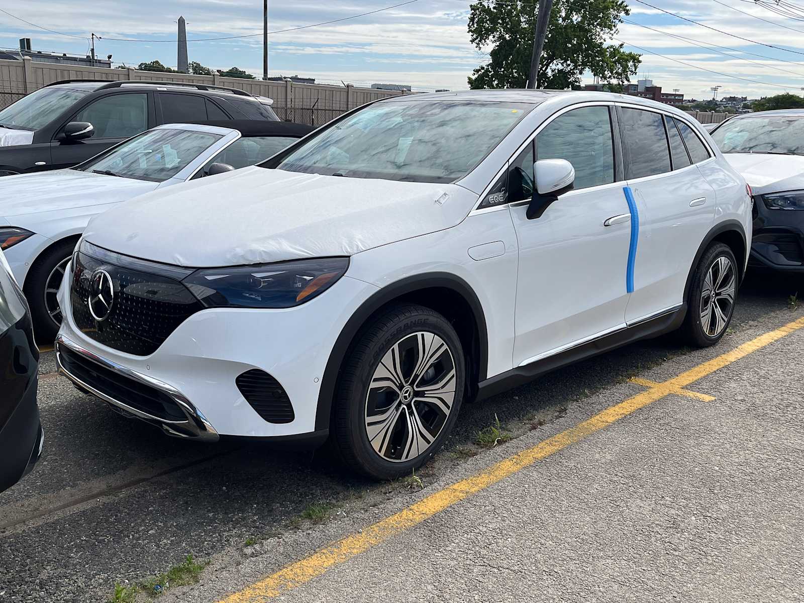 new 2025 Mercedes-Benz EQE 350 car
