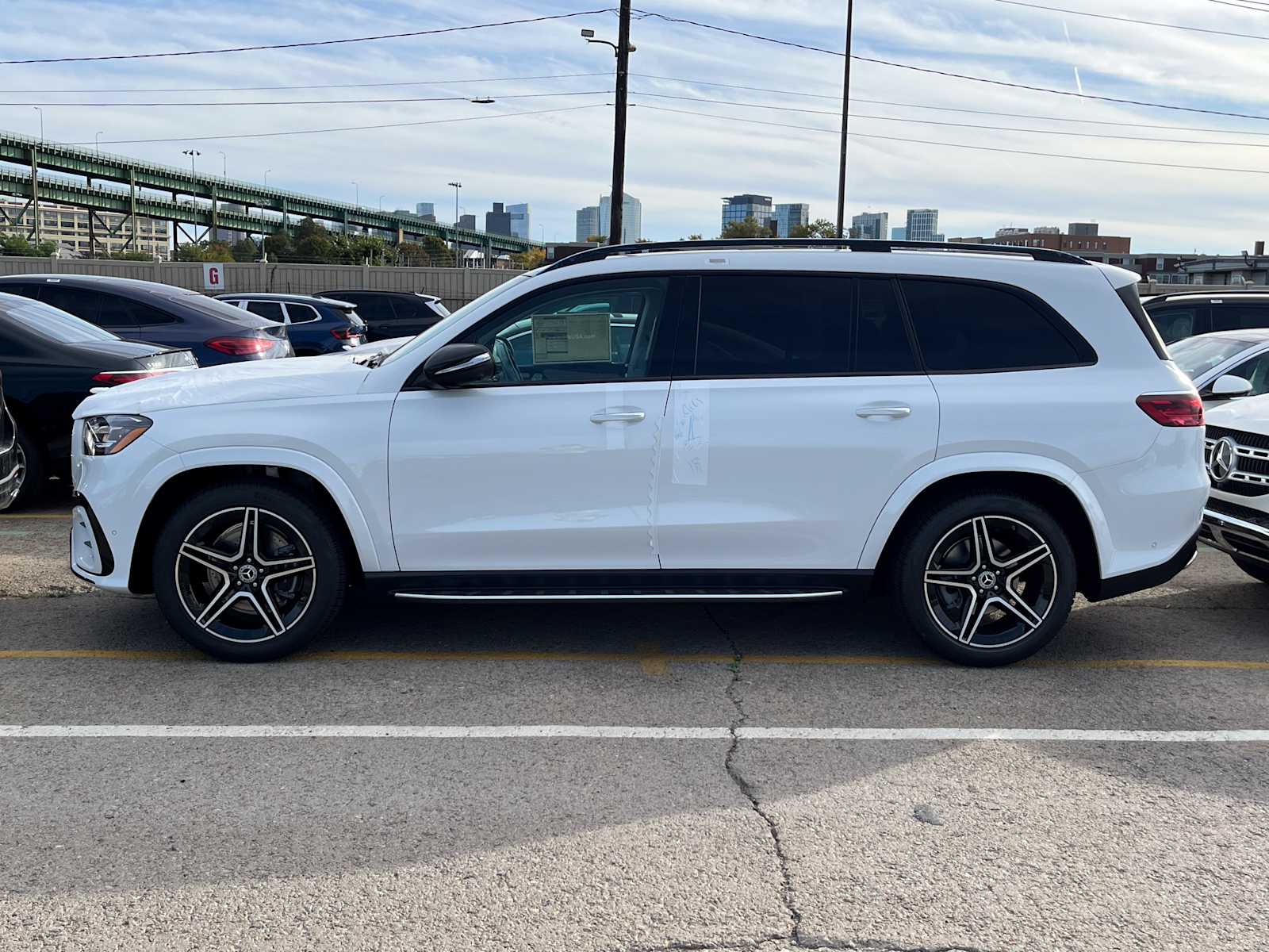 new 2026 Mercedes-Benz GLS 450 car