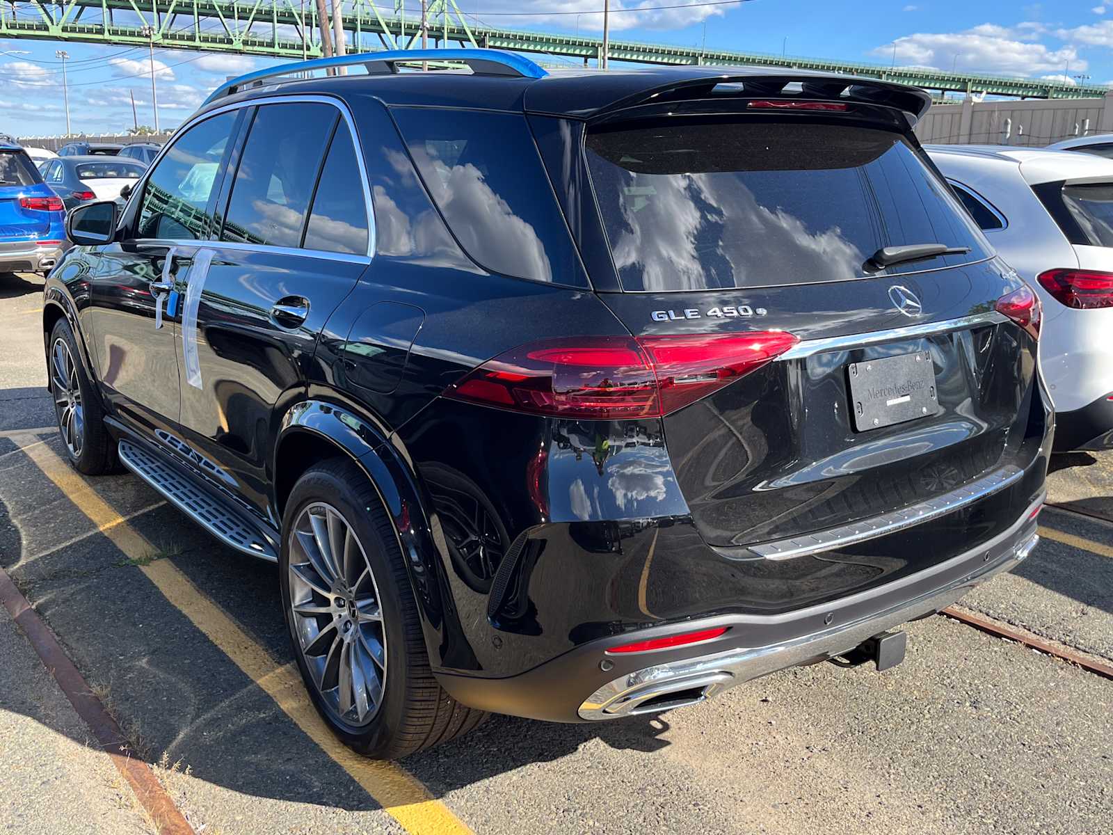 new 2026 Mercedes-Benz GLE 450e Plug-In Hybrid car