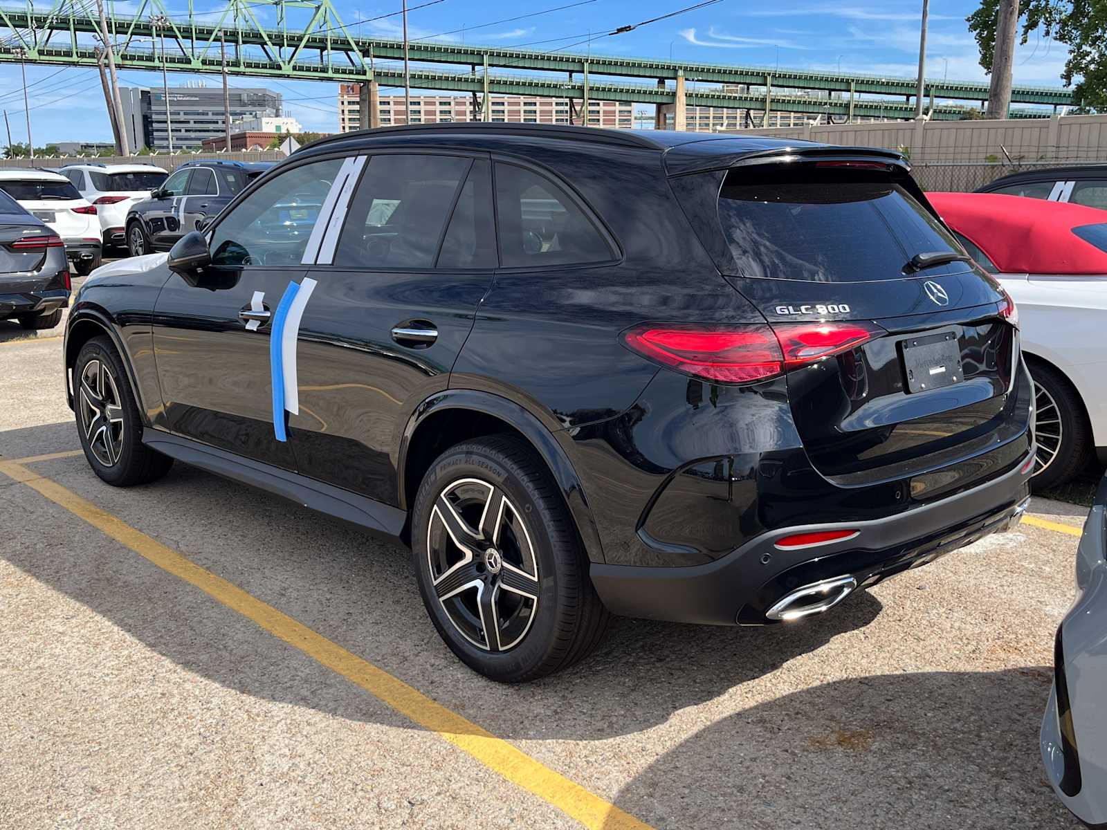 new 2026 Mercedes-Benz GLC 300 car