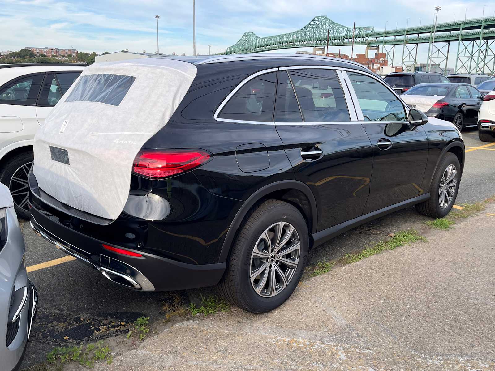 new 2026 Mercedes-Benz GLC 300 car