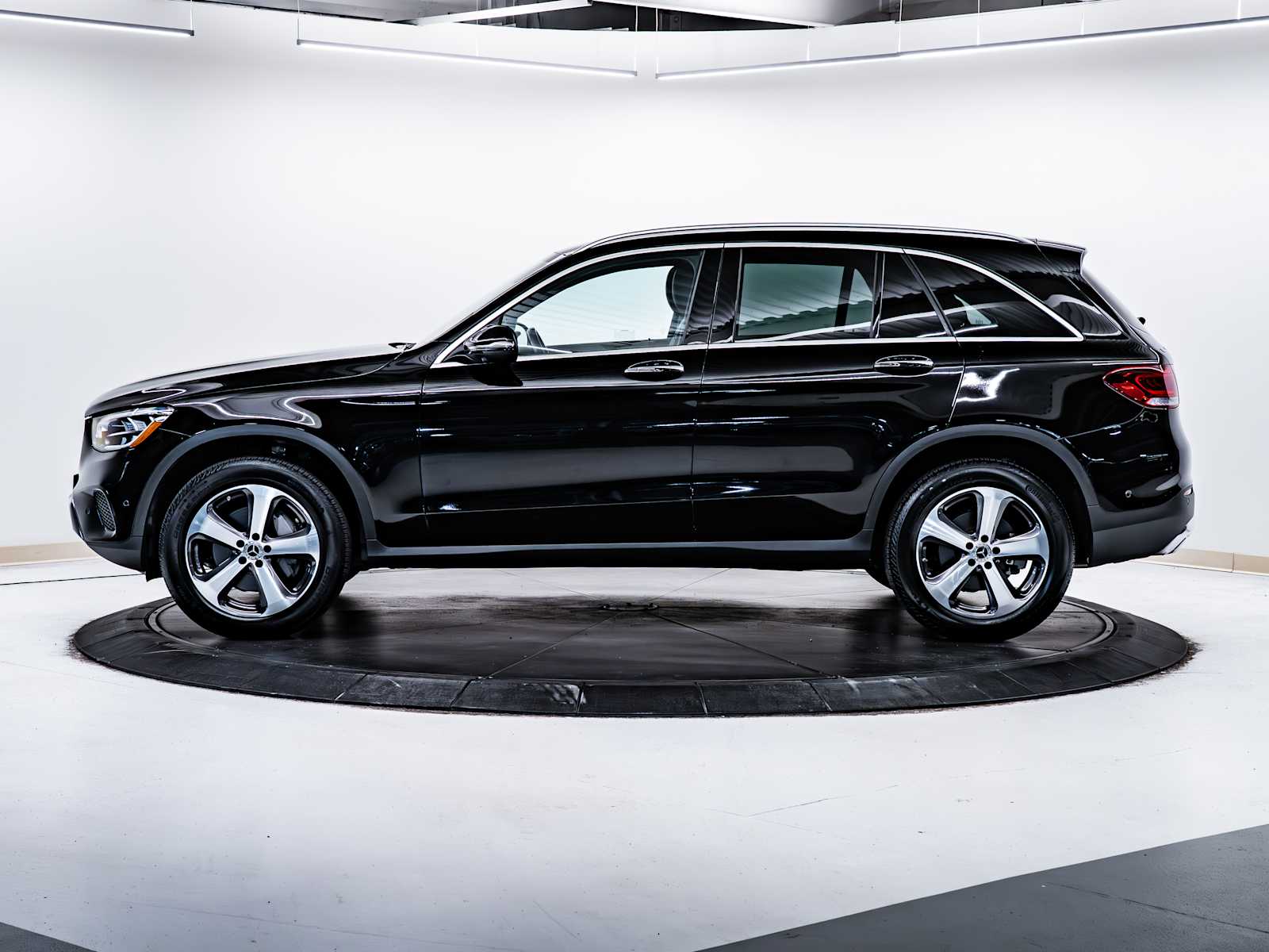 used 2022 Mercedes-Benz GLC 300 car, priced at $36,498