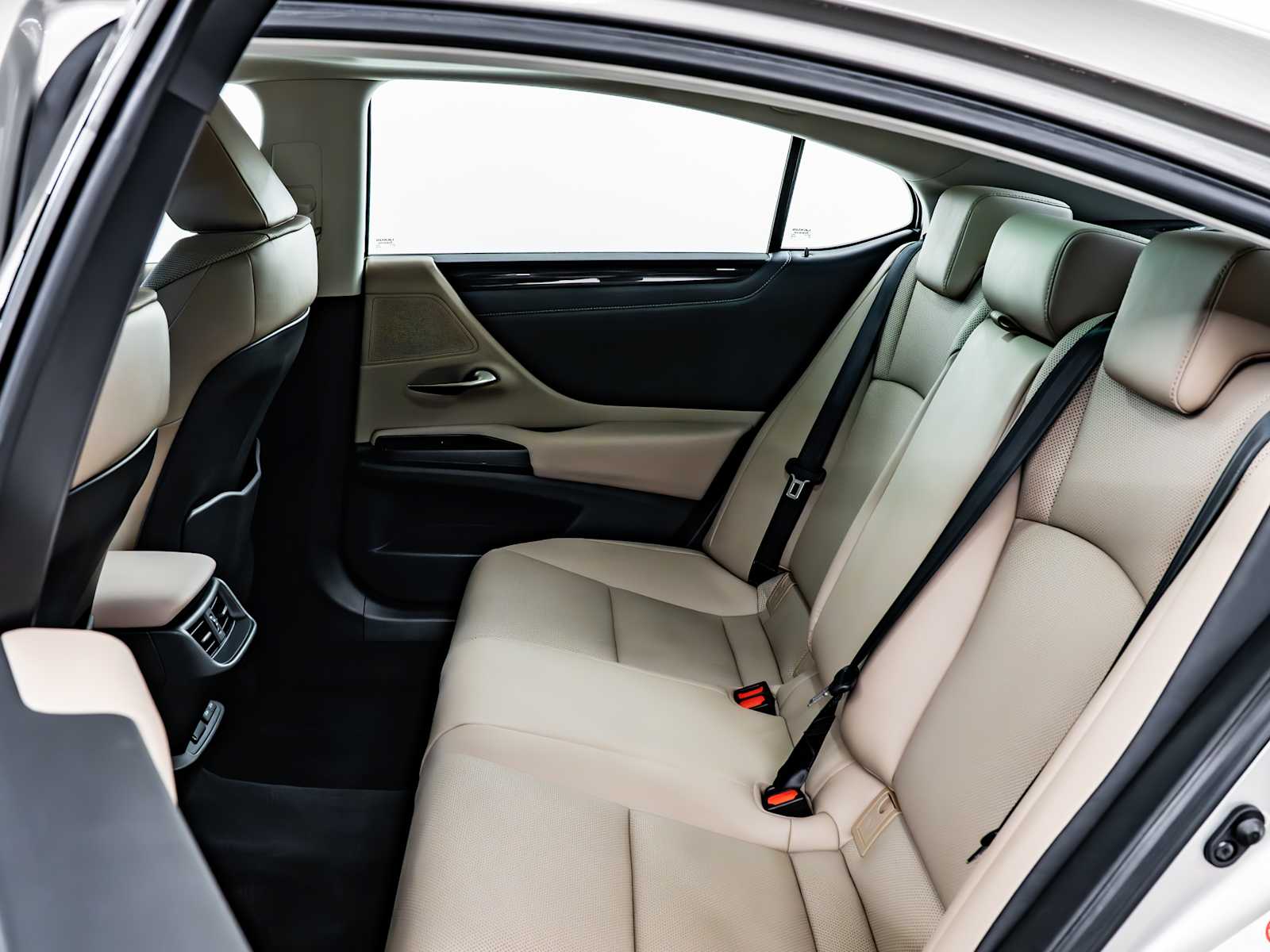 used 2019 Lexus ES 350 car, priced at $30,998