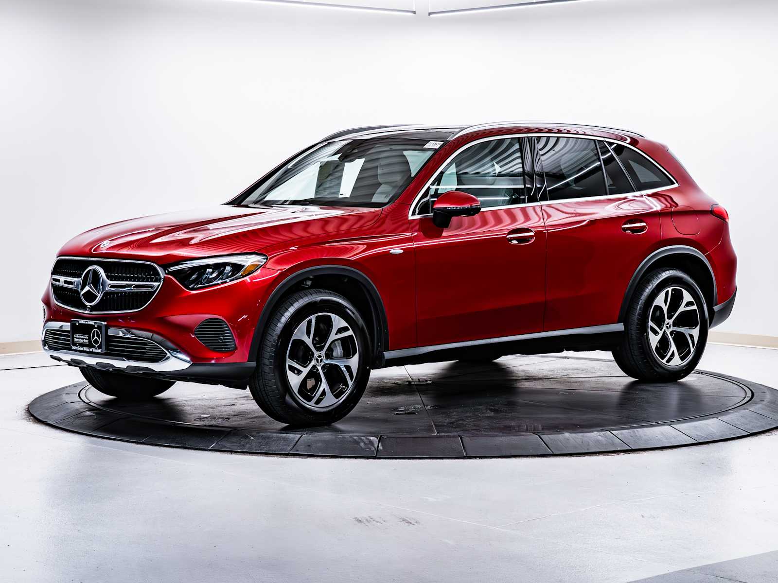 used 2025 Mercedes-Benz GLC 350e Plug-In Hybrid car, priced at $60,988