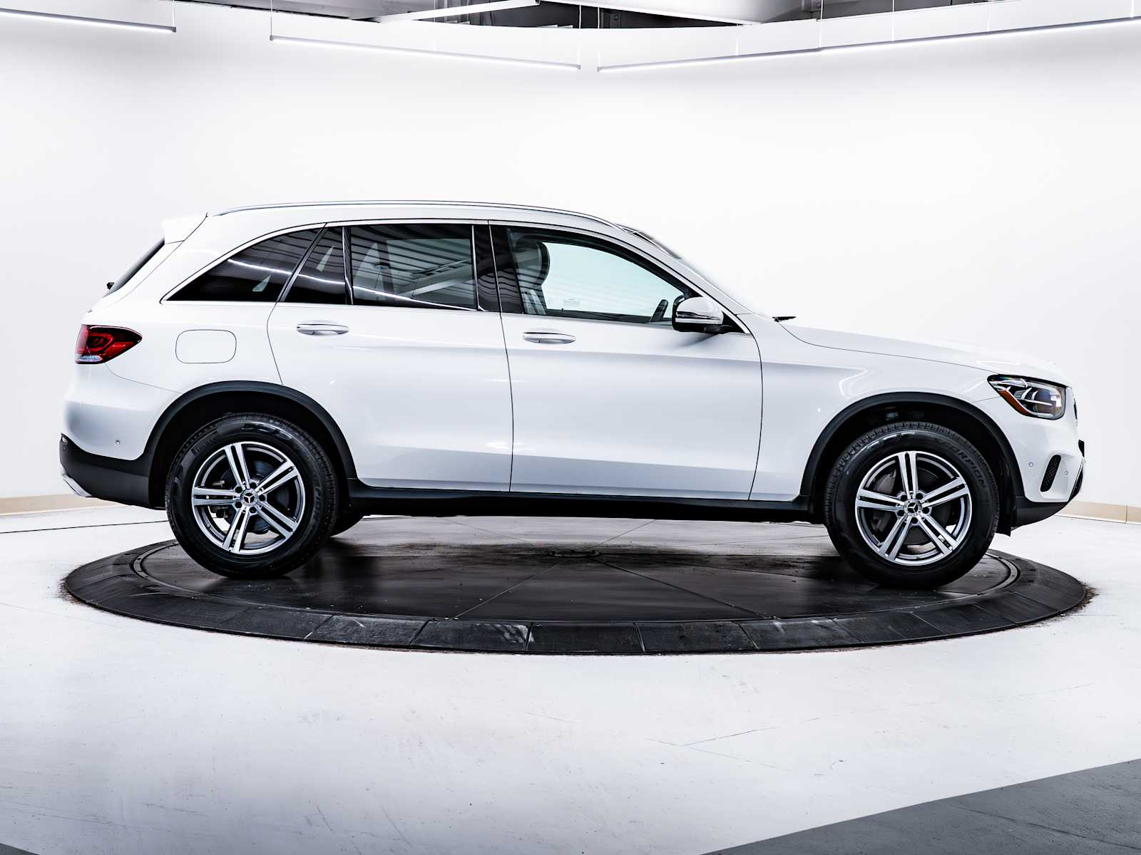 used 2022 Mercedes-Benz GLC 300 car, priced at $32,798