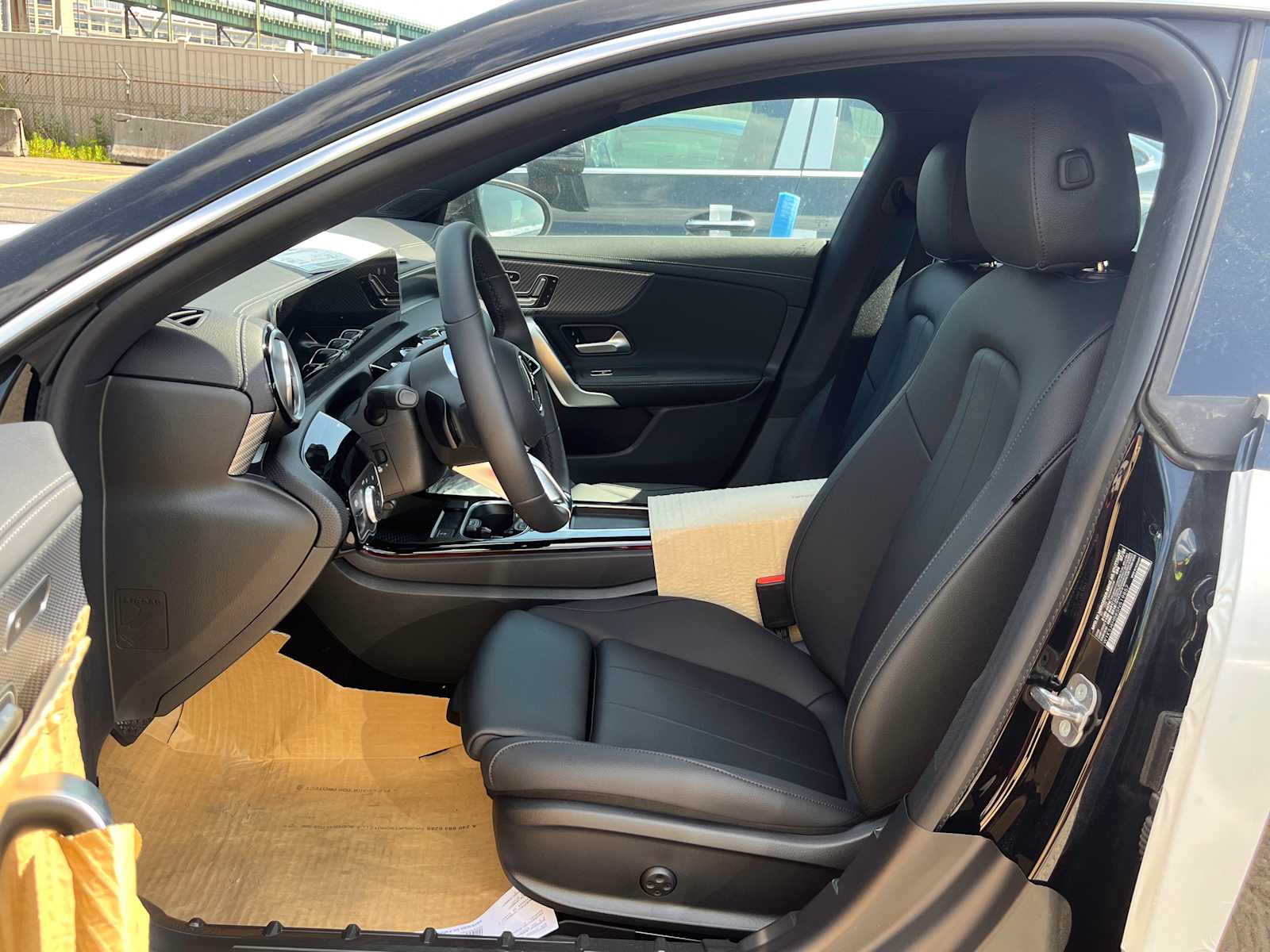 new 2025 Mercedes-Benz CLA 250 car
