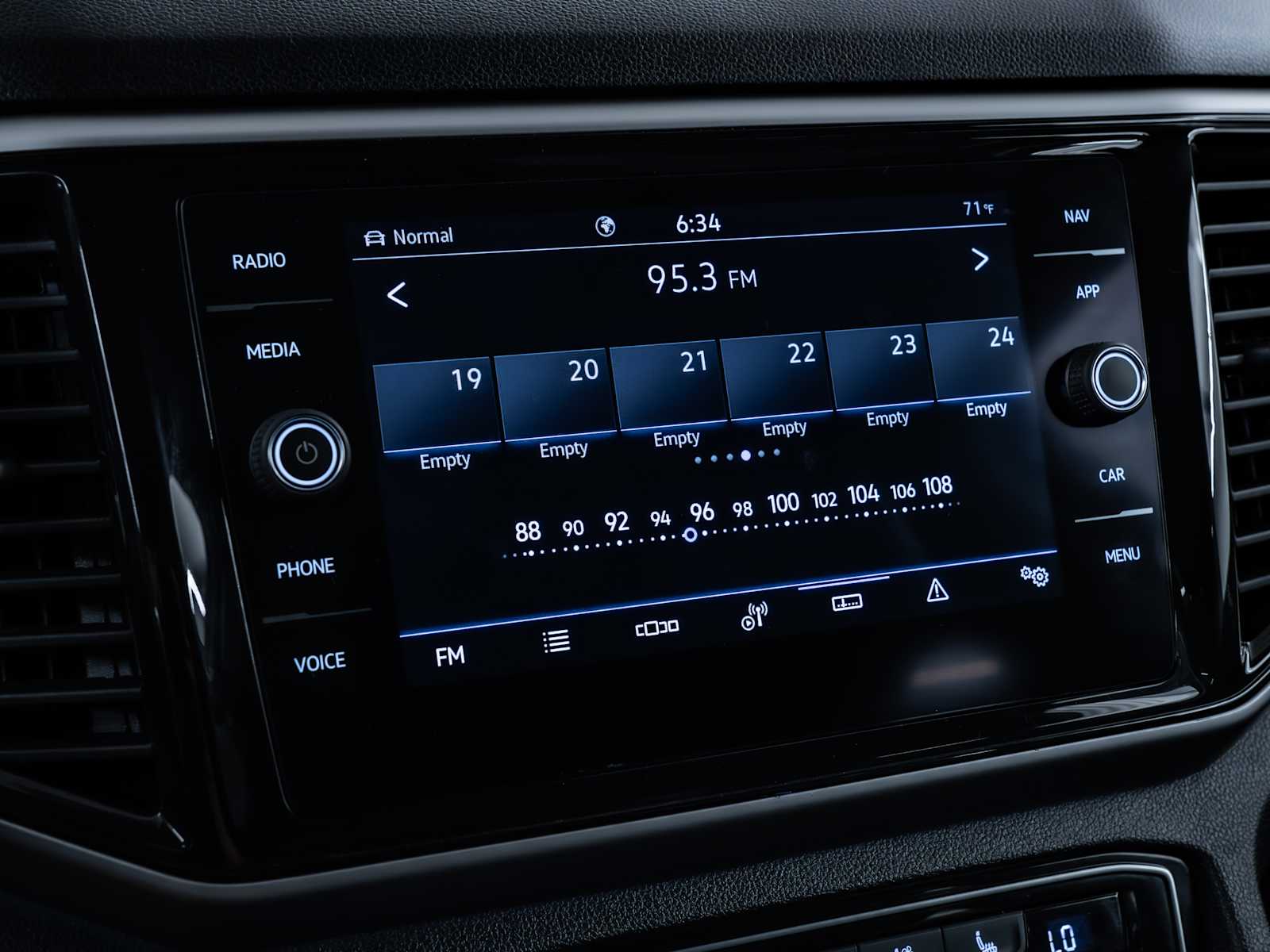 used 2021 Volkswagen Atlas car, priced at $23,998
