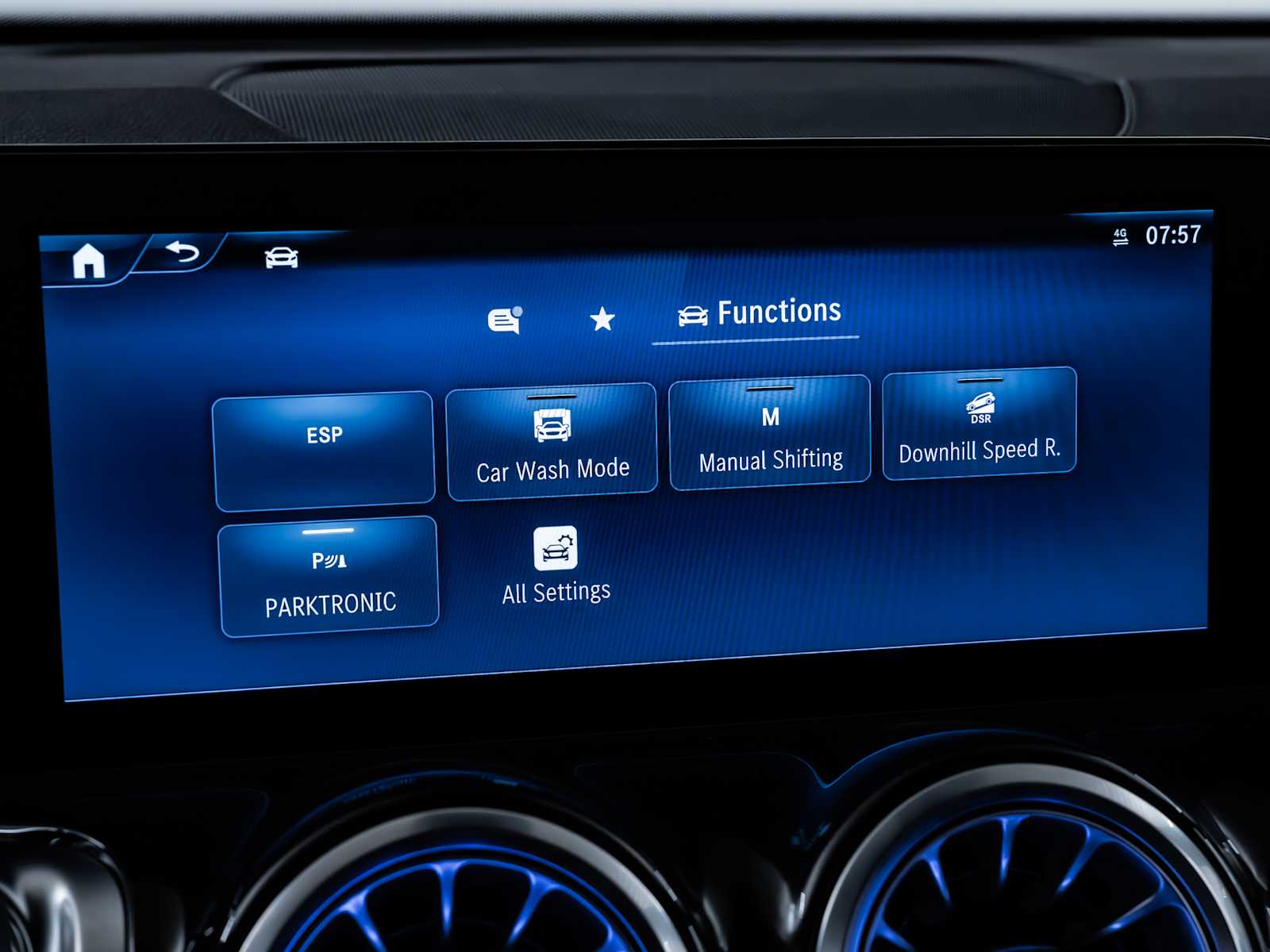 used 2025 Mercedes-Benz GLB 250 car, priced at $44,998