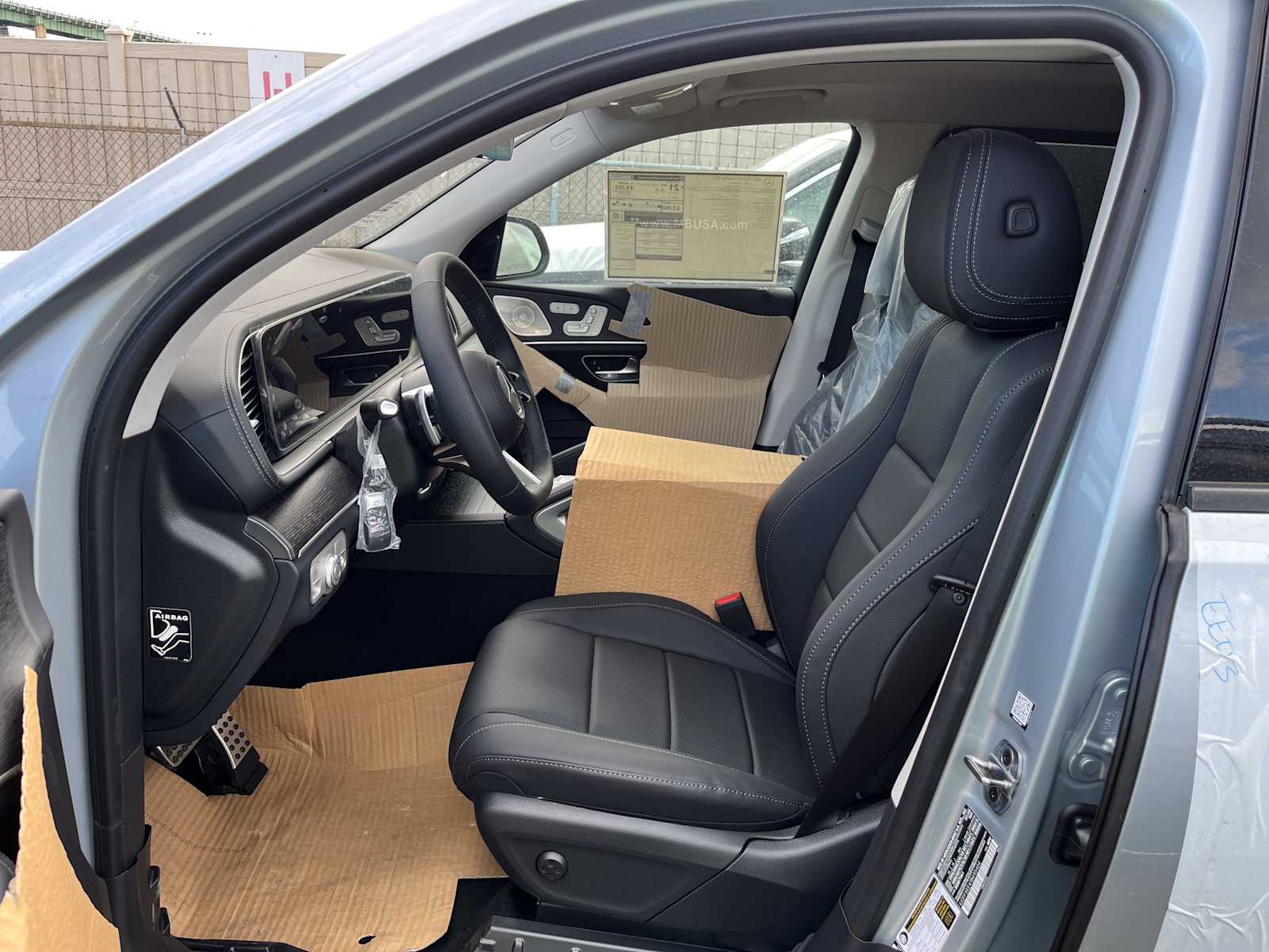 new 2026 Mercedes-Benz GLS 450 car