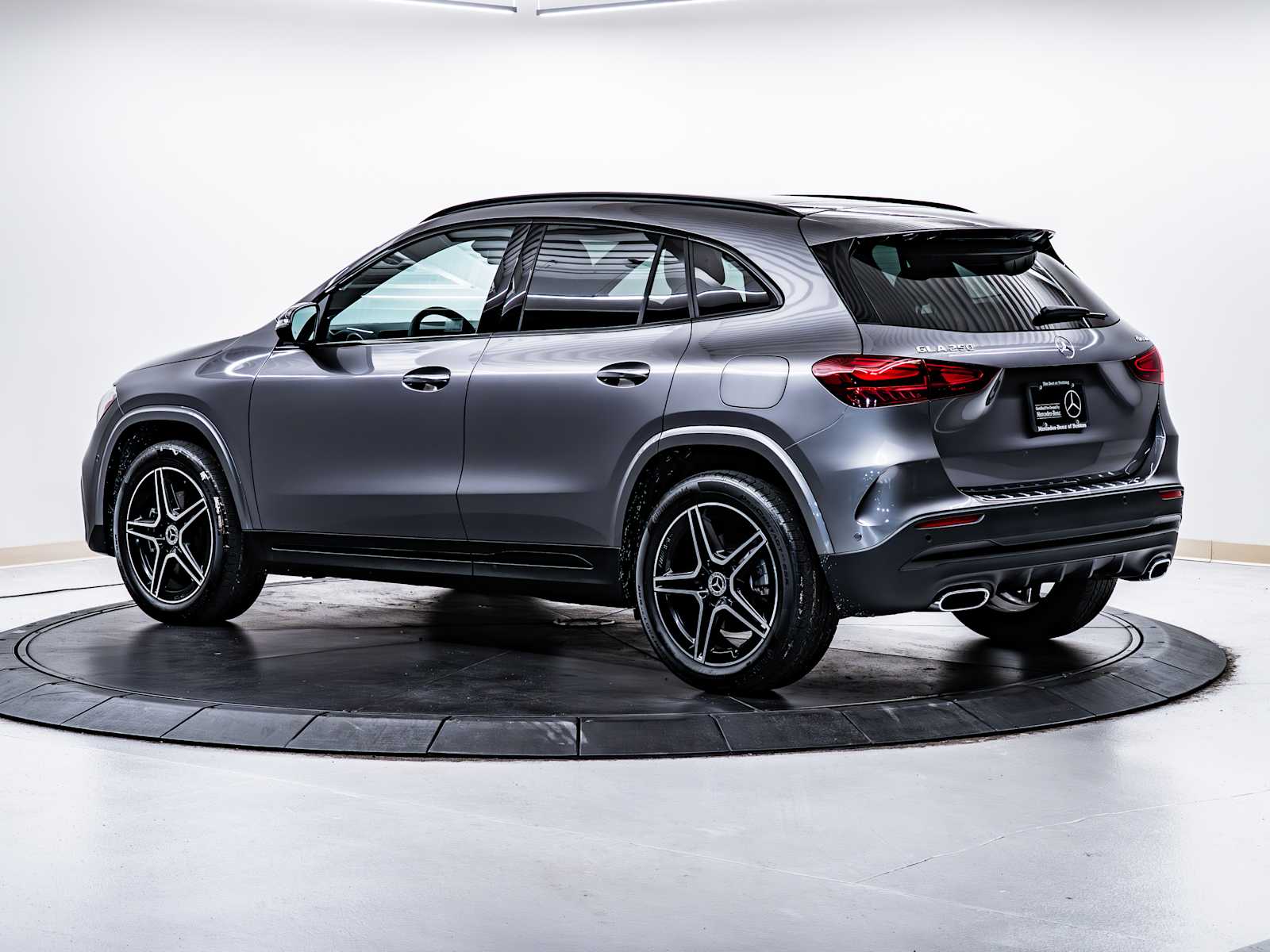 used 2025 Mercedes-Benz GLA 250 car, priced at $47,498