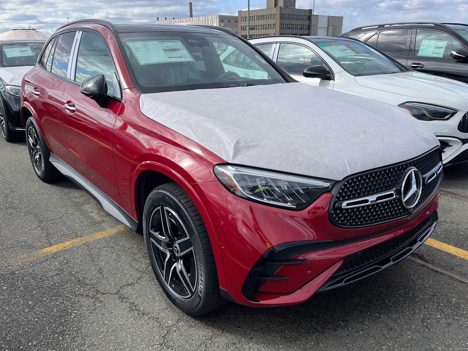 new 2025 Mercedes-Benz GLC 300 car