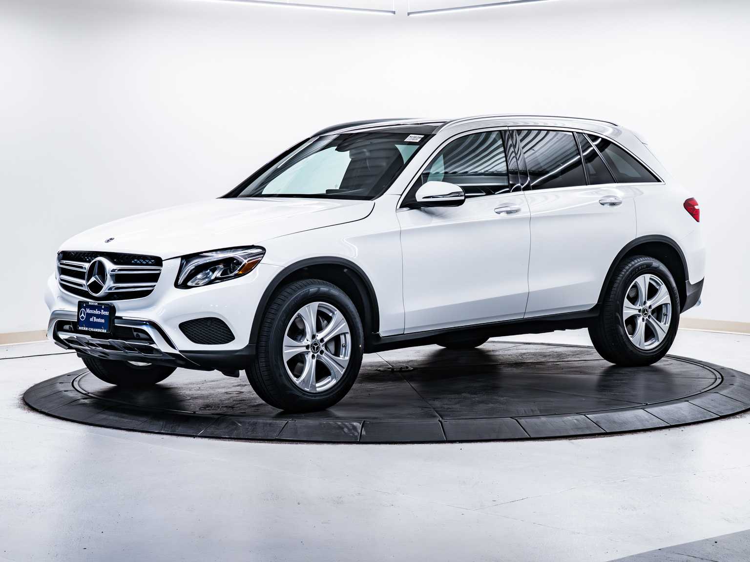 used 2018 Mercedes-Benz GLC 300 car, priced at $17,498