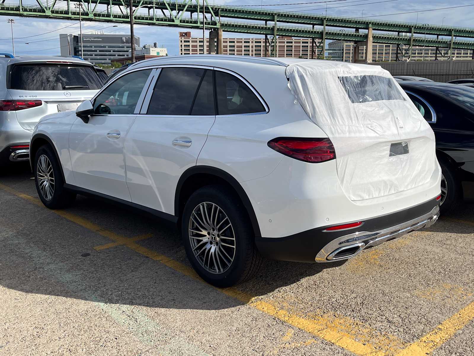 new 2026 Mercedes-Benz GLC 300 car