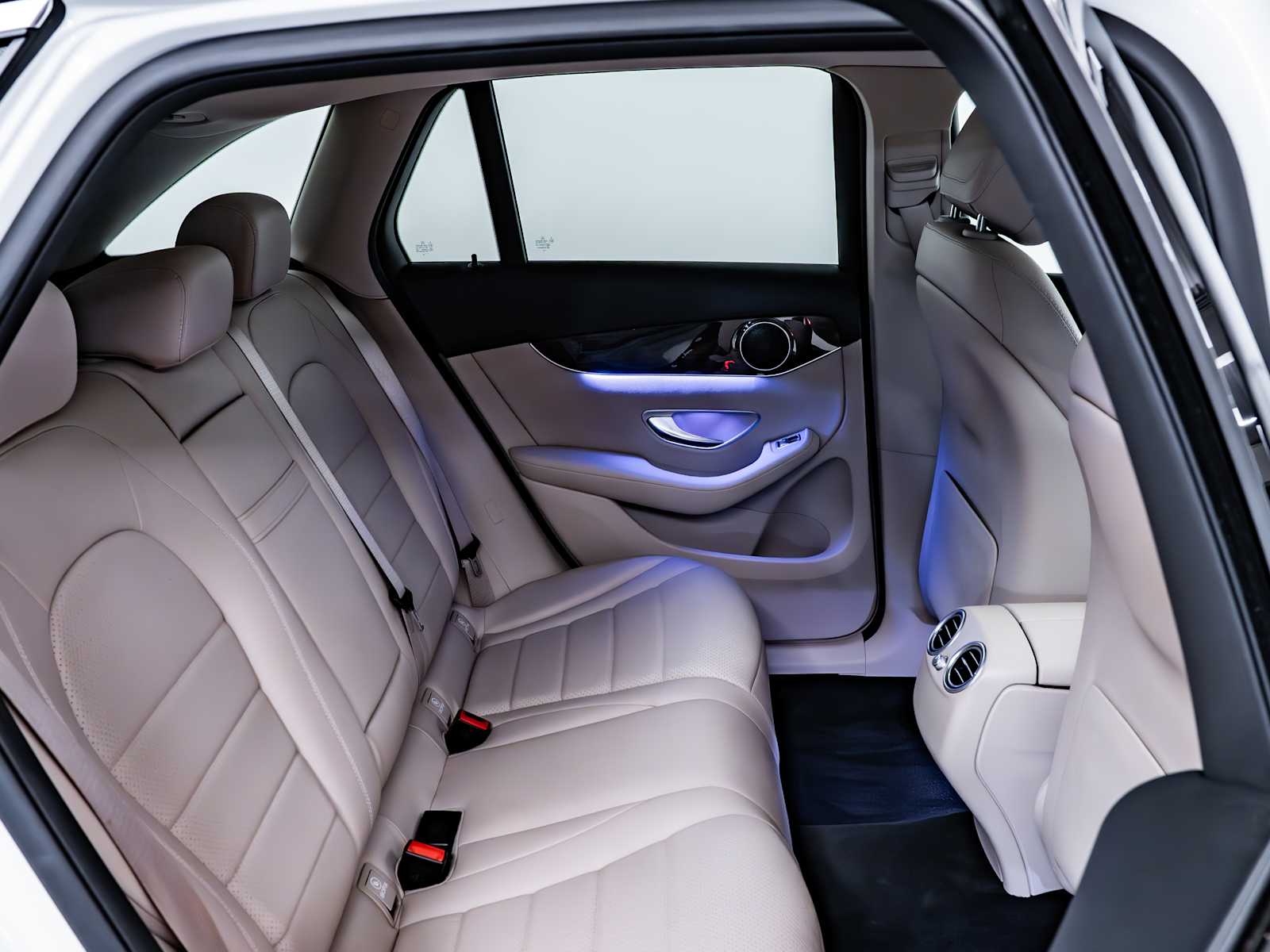 used 2020 Mercedes-Benz GLC 300 car, priced at $27,898