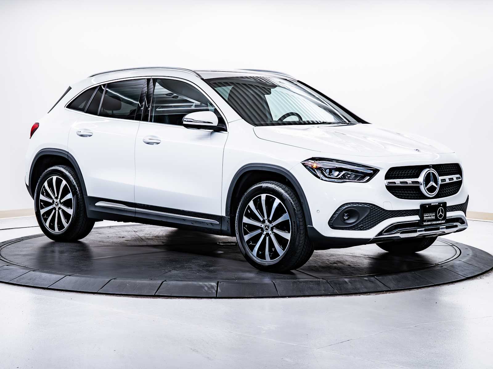 used 2022 Mercedes-Benz GLA 250 car, priced at $32,998