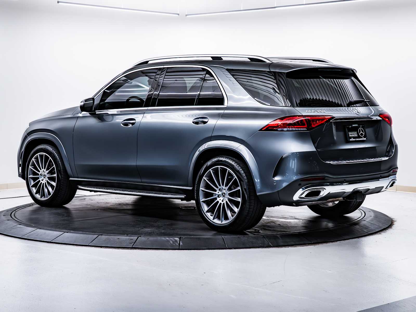 used 2023 Mercedes-Benz GLE 350 car, priced at $52,698