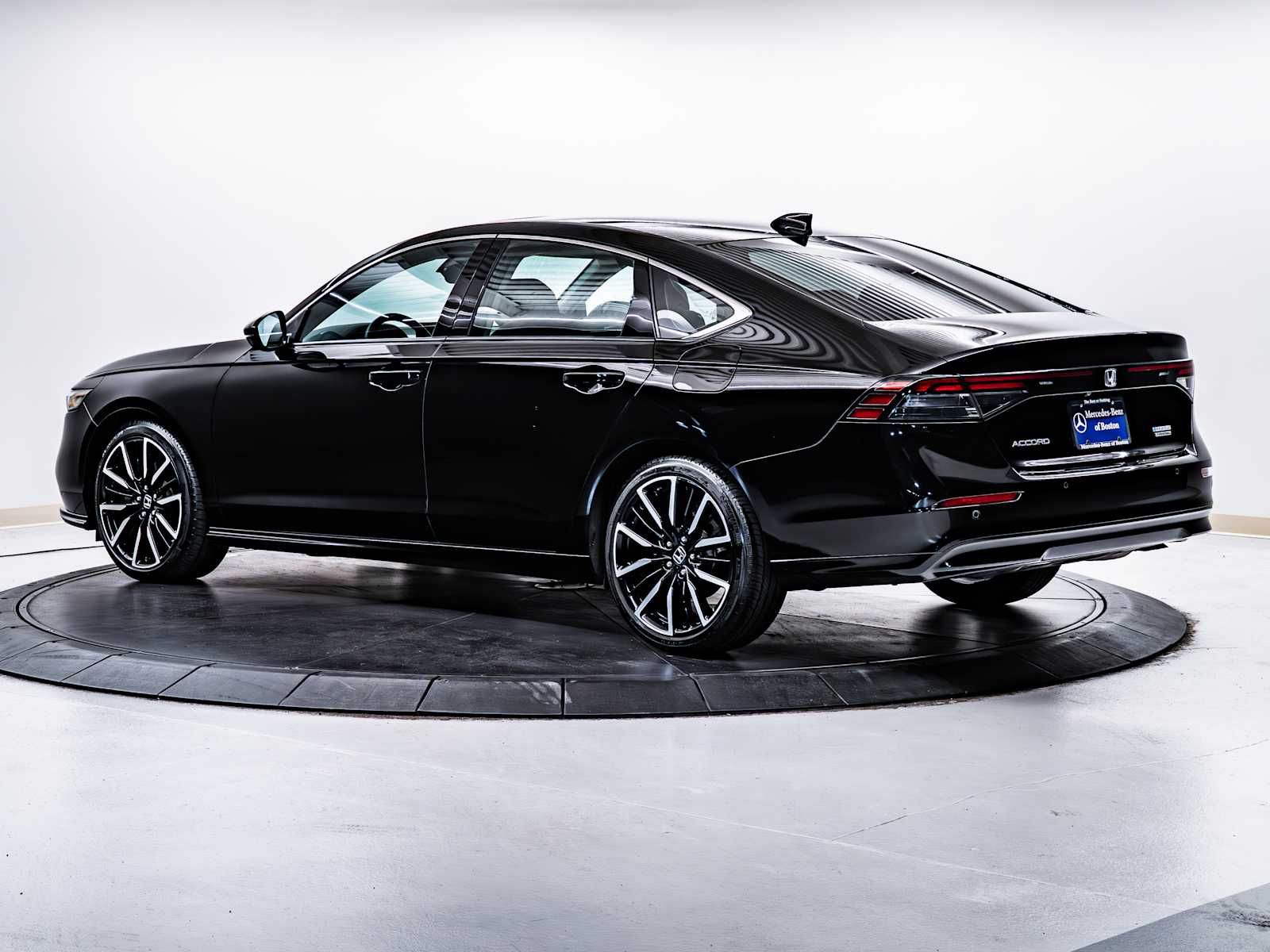used 2024 Honda Accord Hybrid car, priced at $33,998