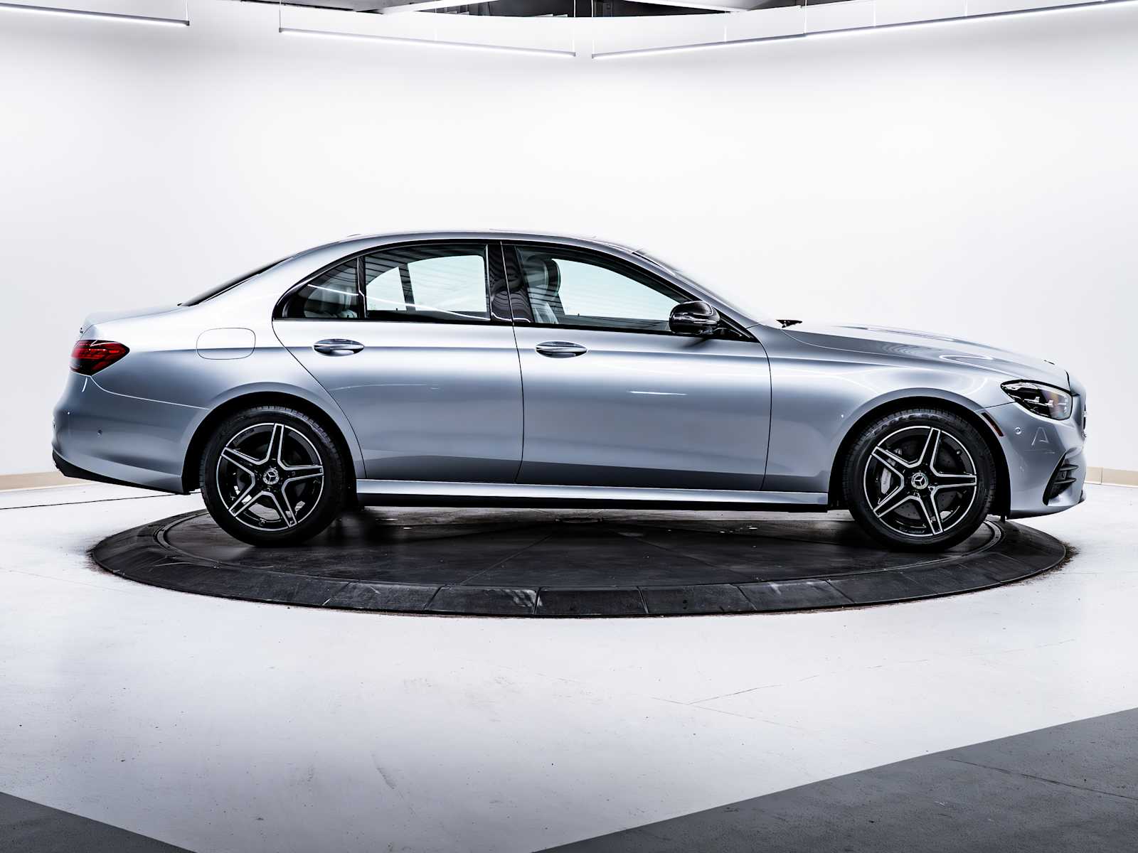 used 2022 Mercedes-Benz E-Class car, priced at $42,998