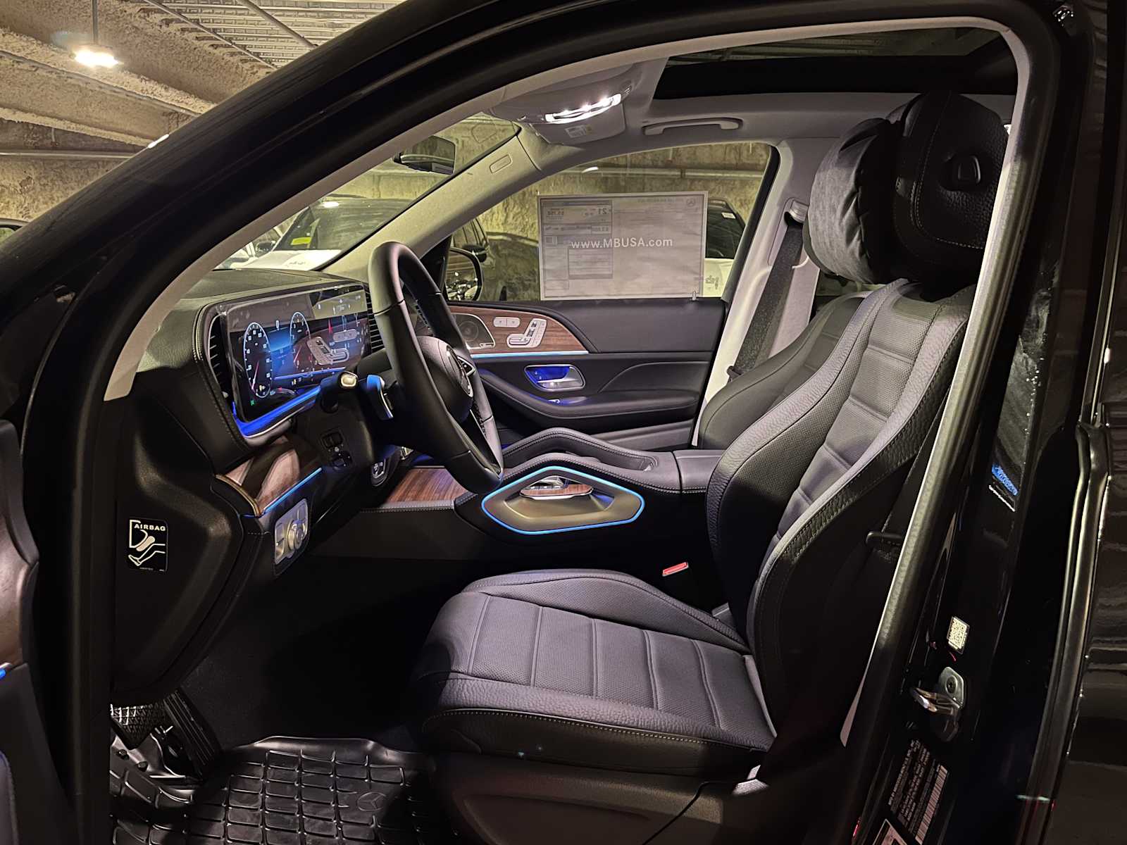 new 2025 Mercedes-Benz GLE 450 car