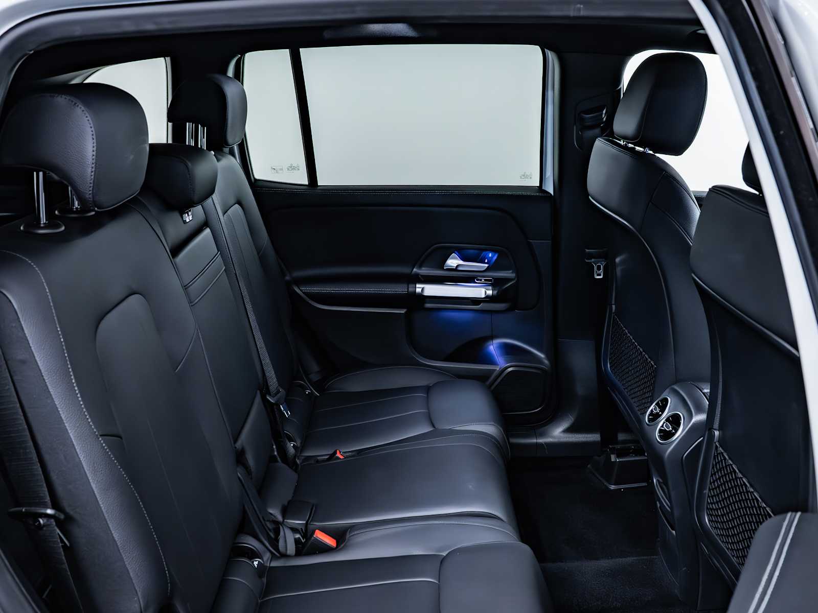 used 2022 Mercedes-Benz GLB 250 car, priced at $34,998