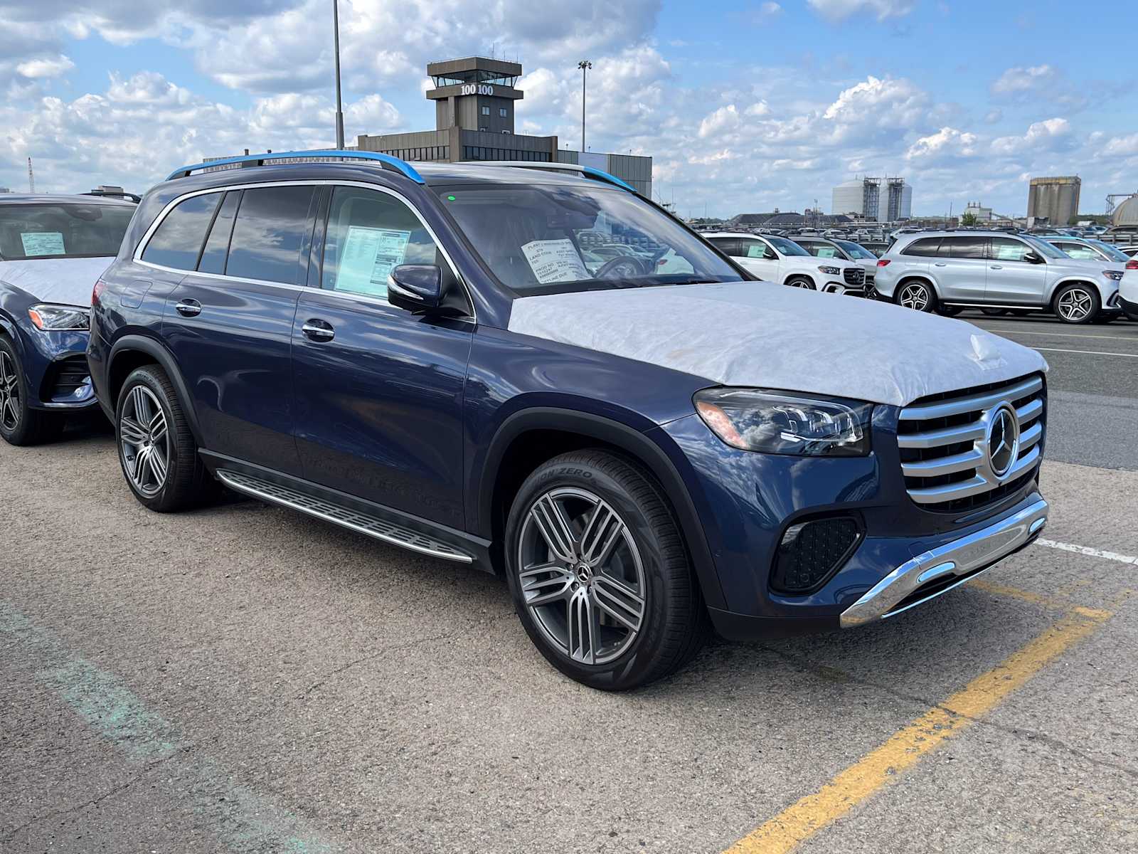 new 2026 Mercedes-Benz GLS 450 car