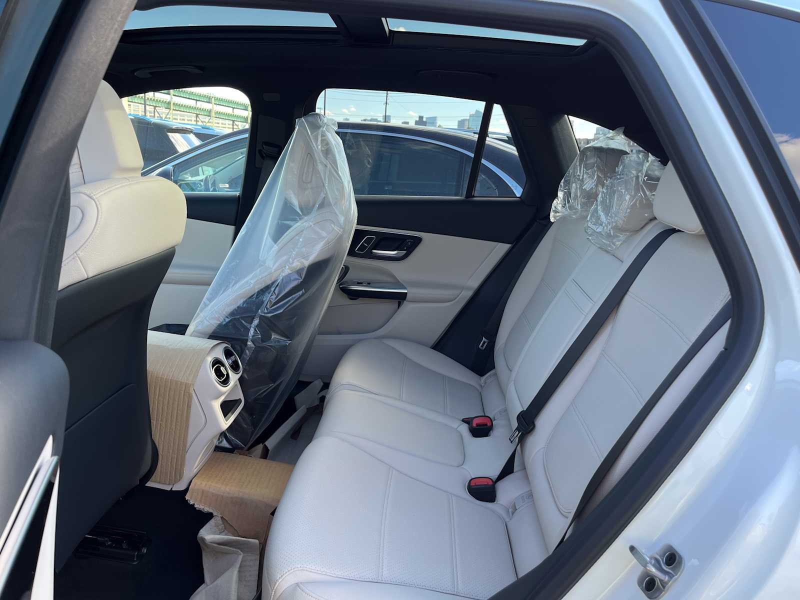 new 2026 Mercedes-Benz GLC 300 car