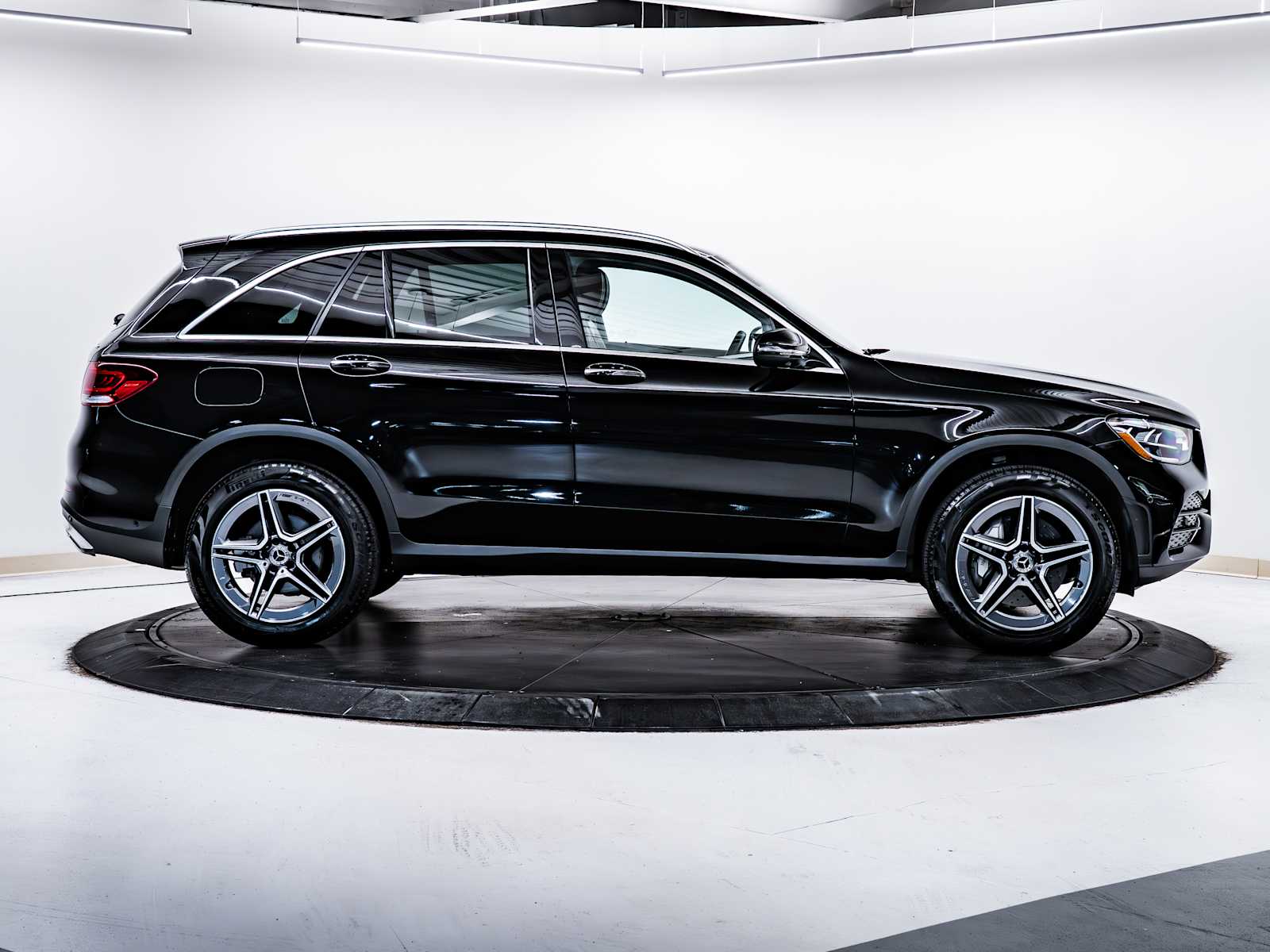 used 2022 Mercedes-Benz GLC 300 car, priced at $34,498