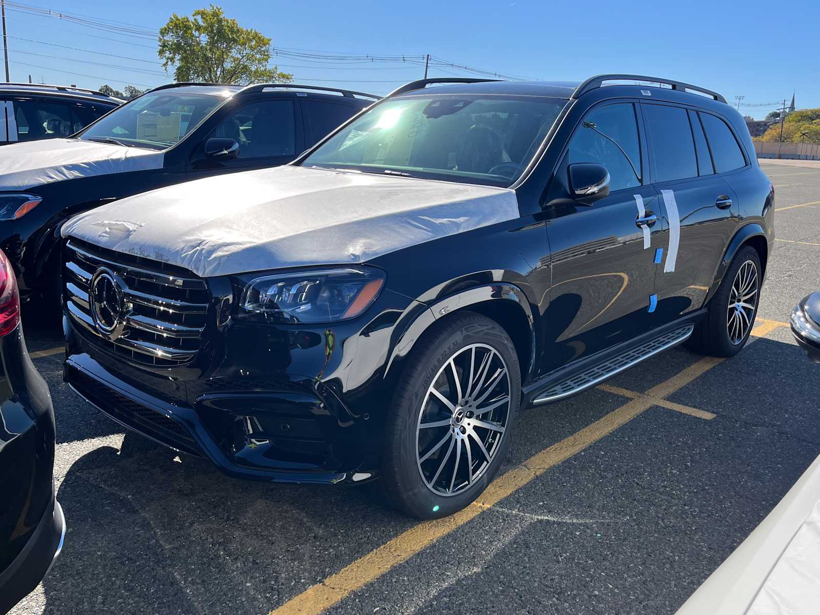 new 2025 Mercedes-Benz GLS 580 car