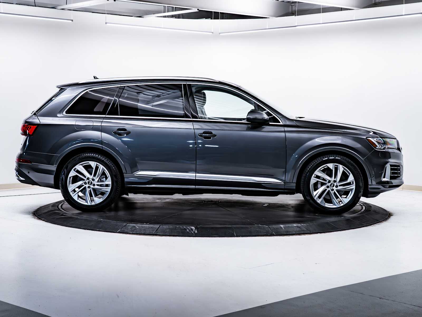 used 2022 Audi Q7 car, priced at $48,498