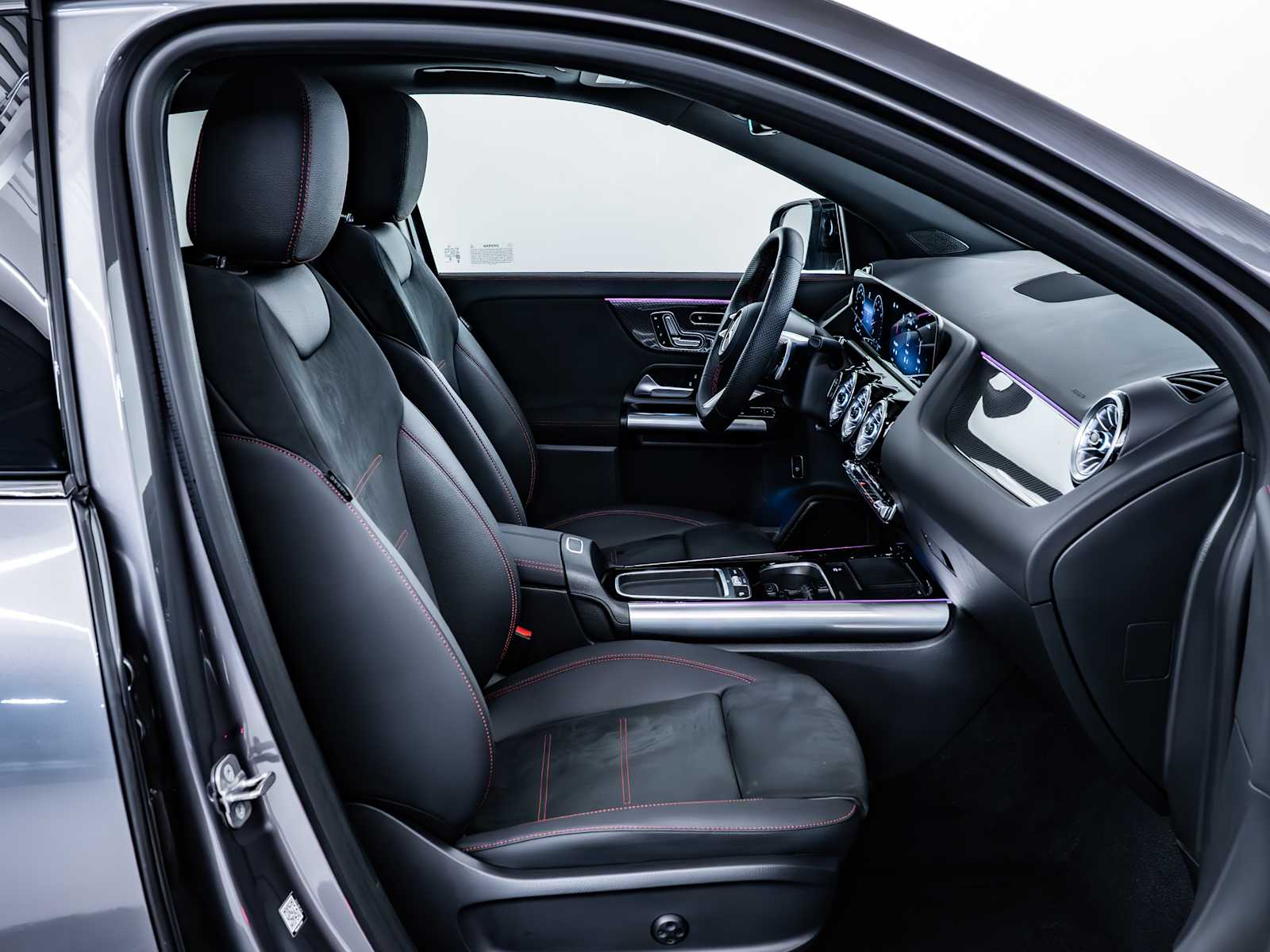 used 2025 Mercedes-Benz GLA 250 car, priced at $47,498