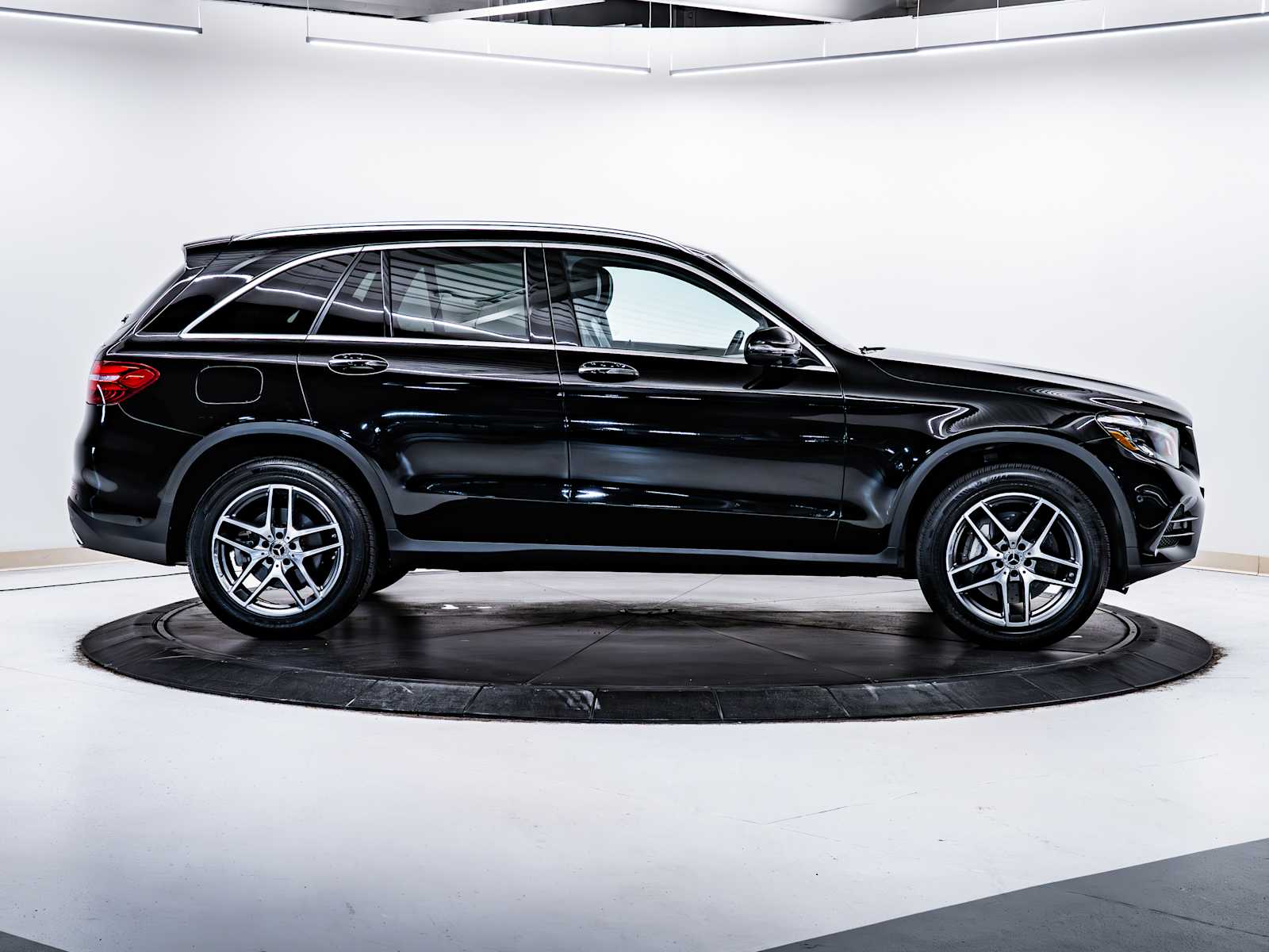 used 2019 Mercedes-Benz GLC 300 car, priced at $25,498