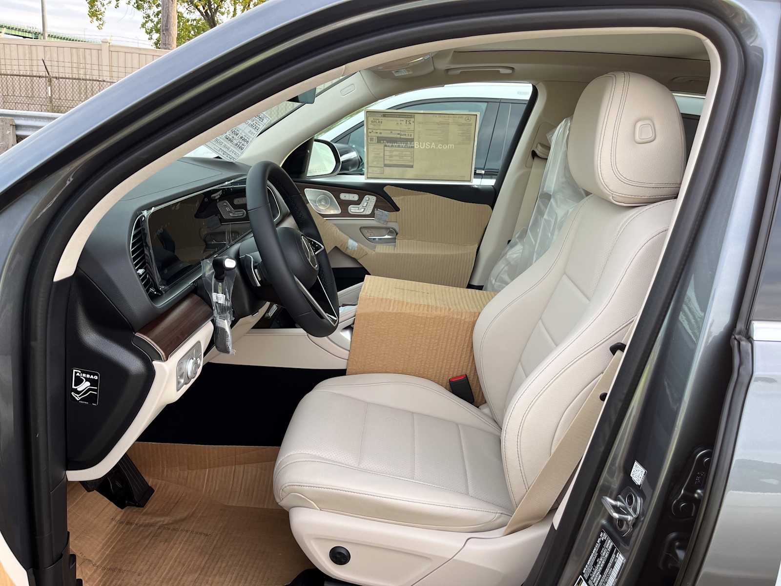 new 2026 Mercedes-Benz GLE 450 car