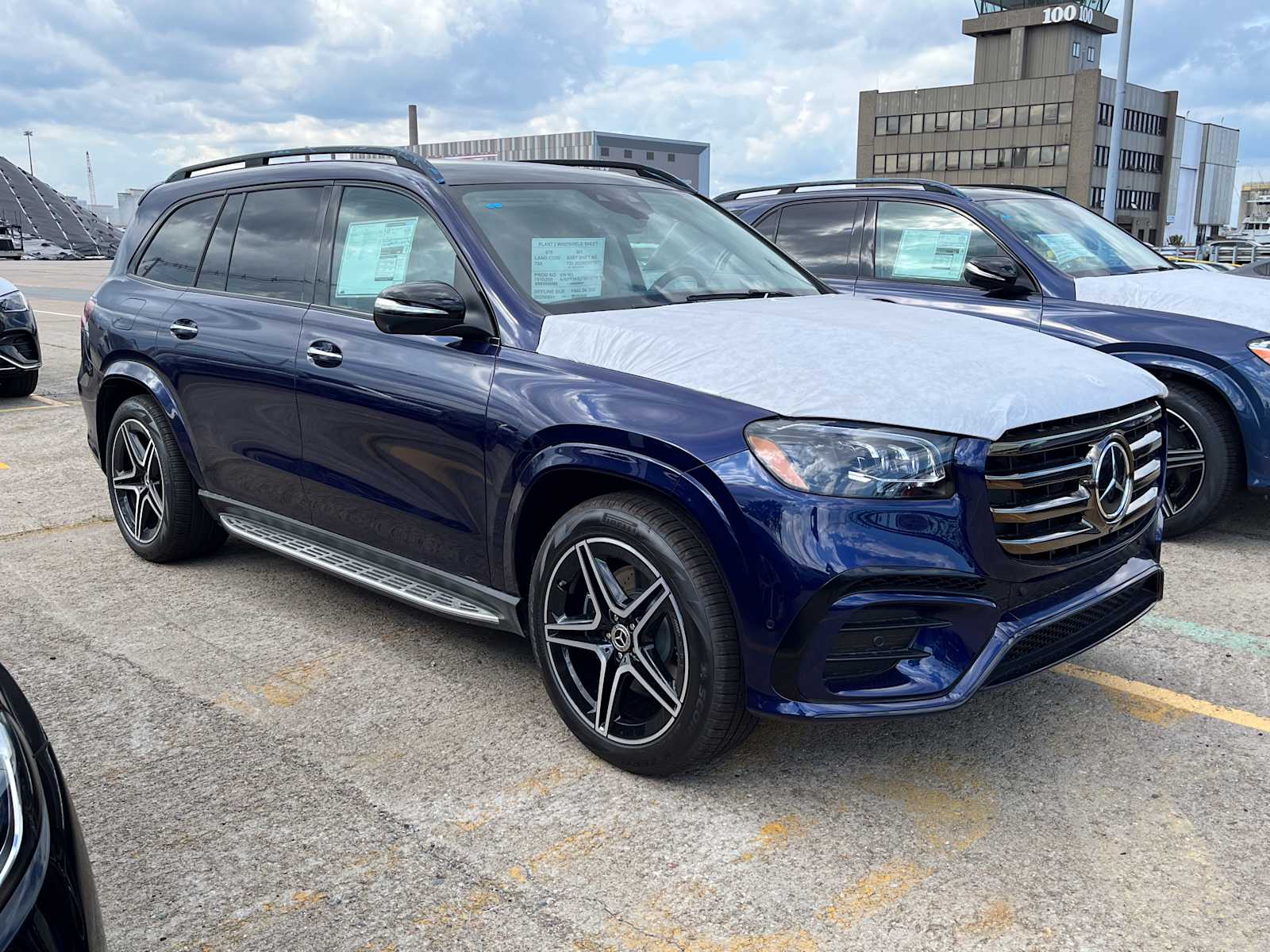 new 2026 Mercedes-Benz GLS 450 car