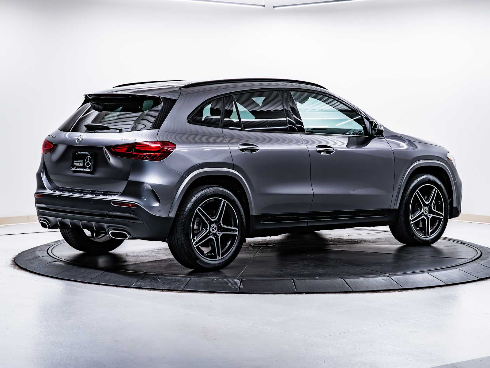 used 2025 Mercedes-Benz GLA 250 car, priced at $47,498