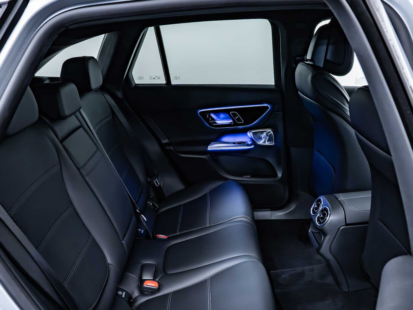 used 2025 Mercedes-Benz GLC 350e Plug-In Hybrid car, priced at $60,598
