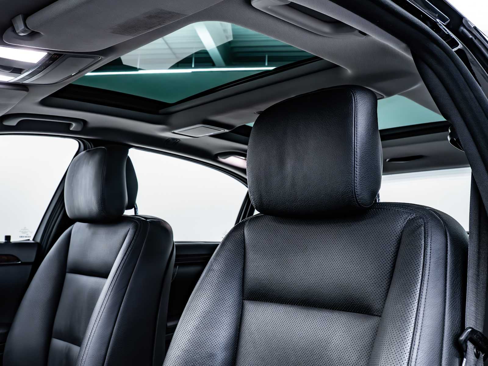 used 2012 Mercedes-Benz S-Class car, priced at $17,898