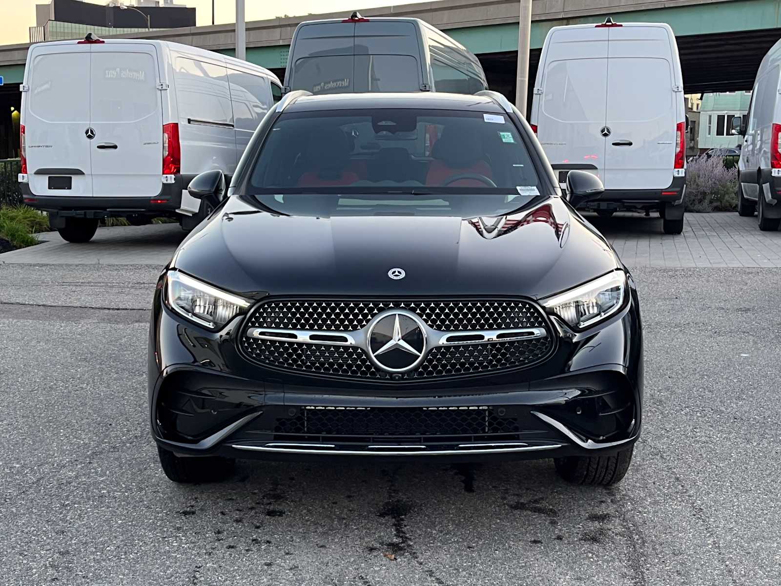 new 2025 Mercedes-Benz GLC 350e Plug-In Hybrid car