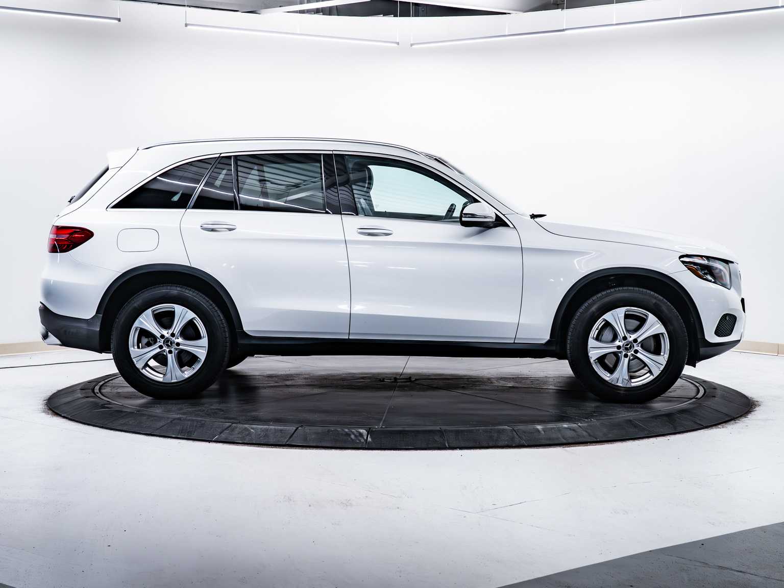 used 2018 Mercedes-Benz GLC 300 car, priced at $17,498