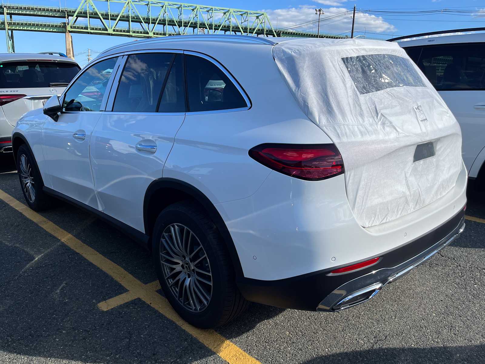 new 2026 Mercedes-Benz GLC 300 car