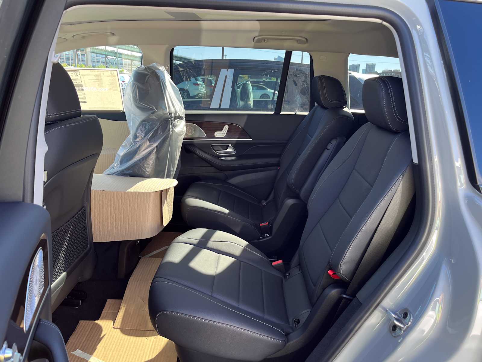 new 2026 Mercedes-Benz GLS 450 car