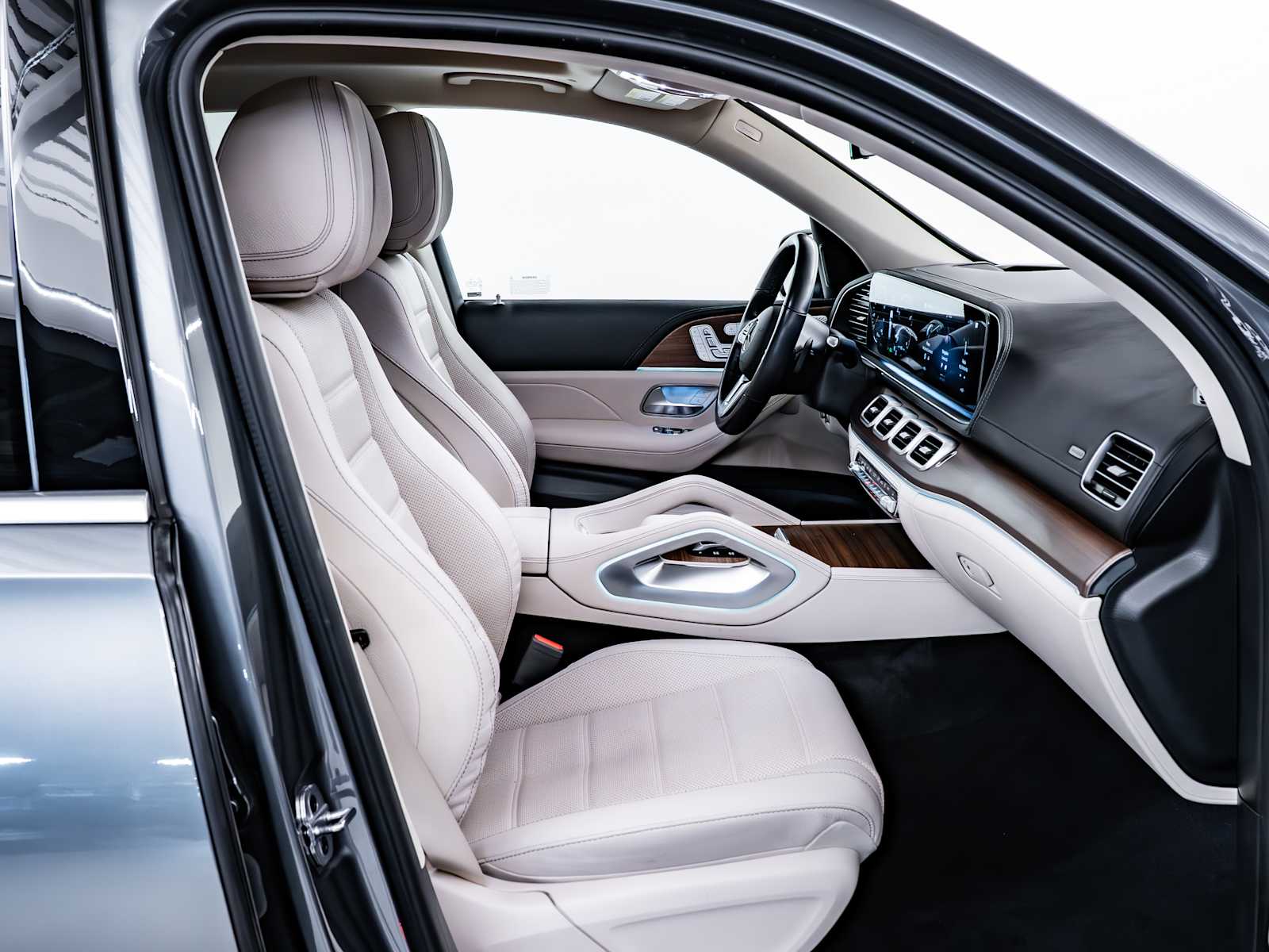 used 2023 Mercedes-Benz GLS 450 car, priced at $63,998