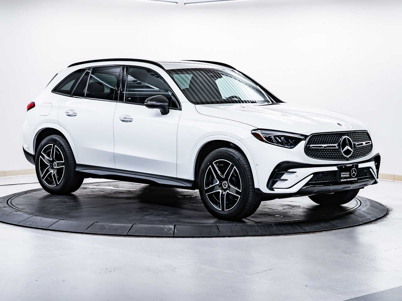 used 2025 Mercedes-Benz GLC 300 car, priced at $45,498