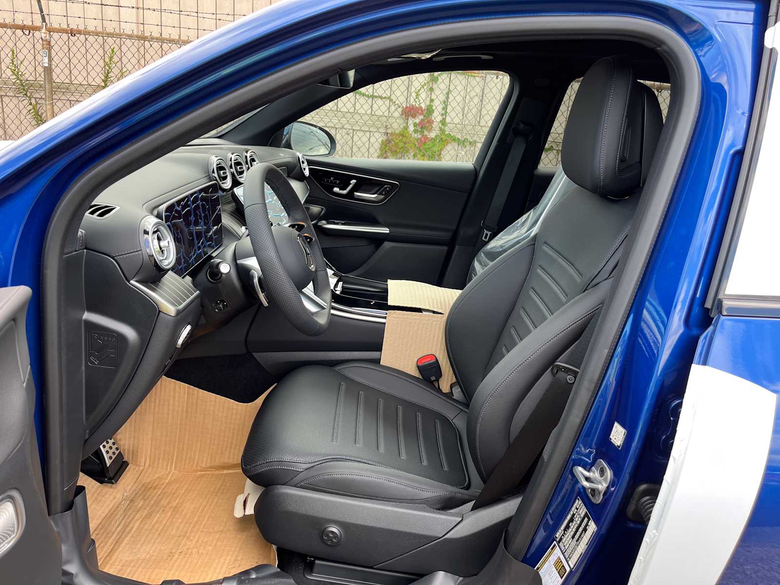 new 2026 Mercedes-Benz GLC 350e Plug-In Hybrid car