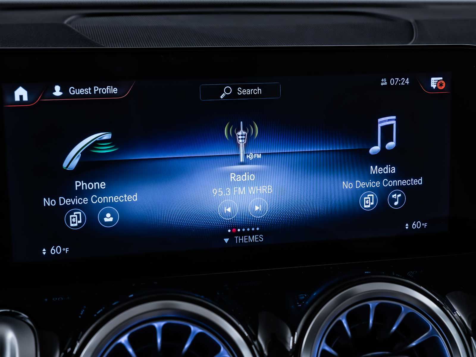 used 2022 Mercedes-Benz GLB 250 car, priced at $34,998