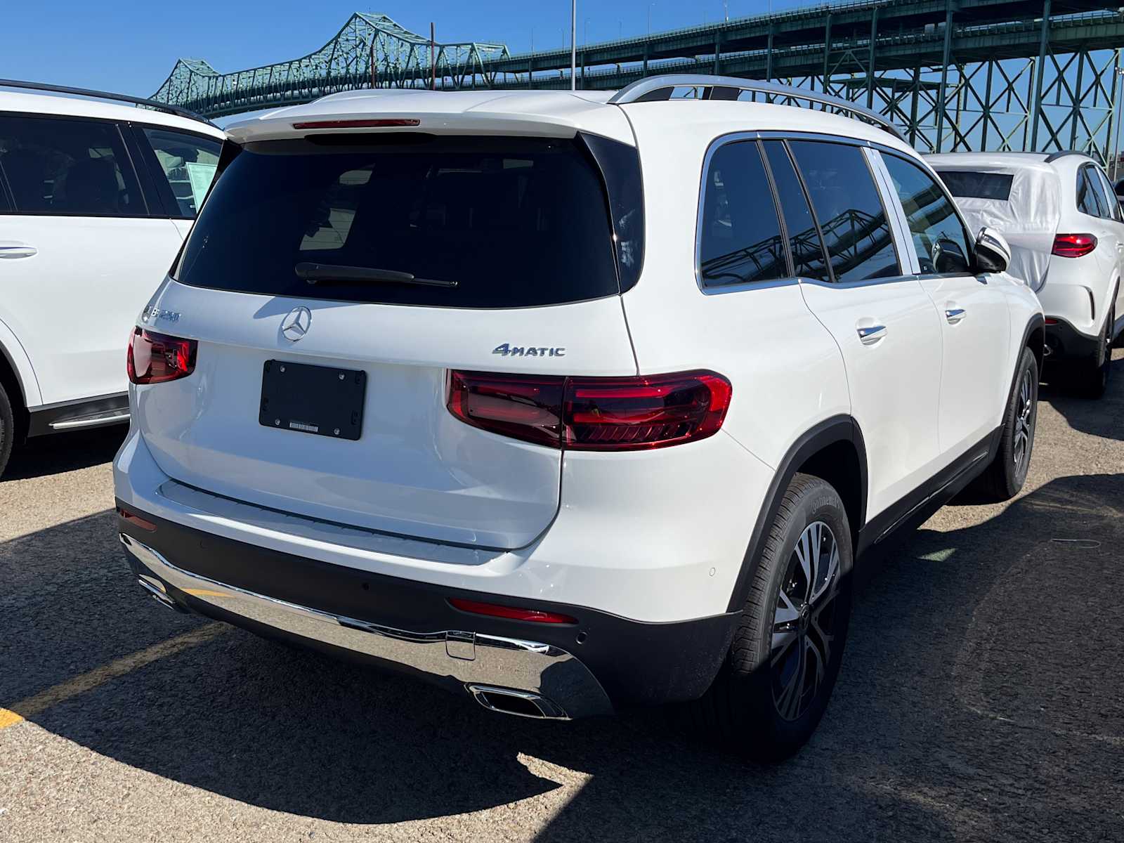 new 2026 Mercedes-Benz GLB 250 car
