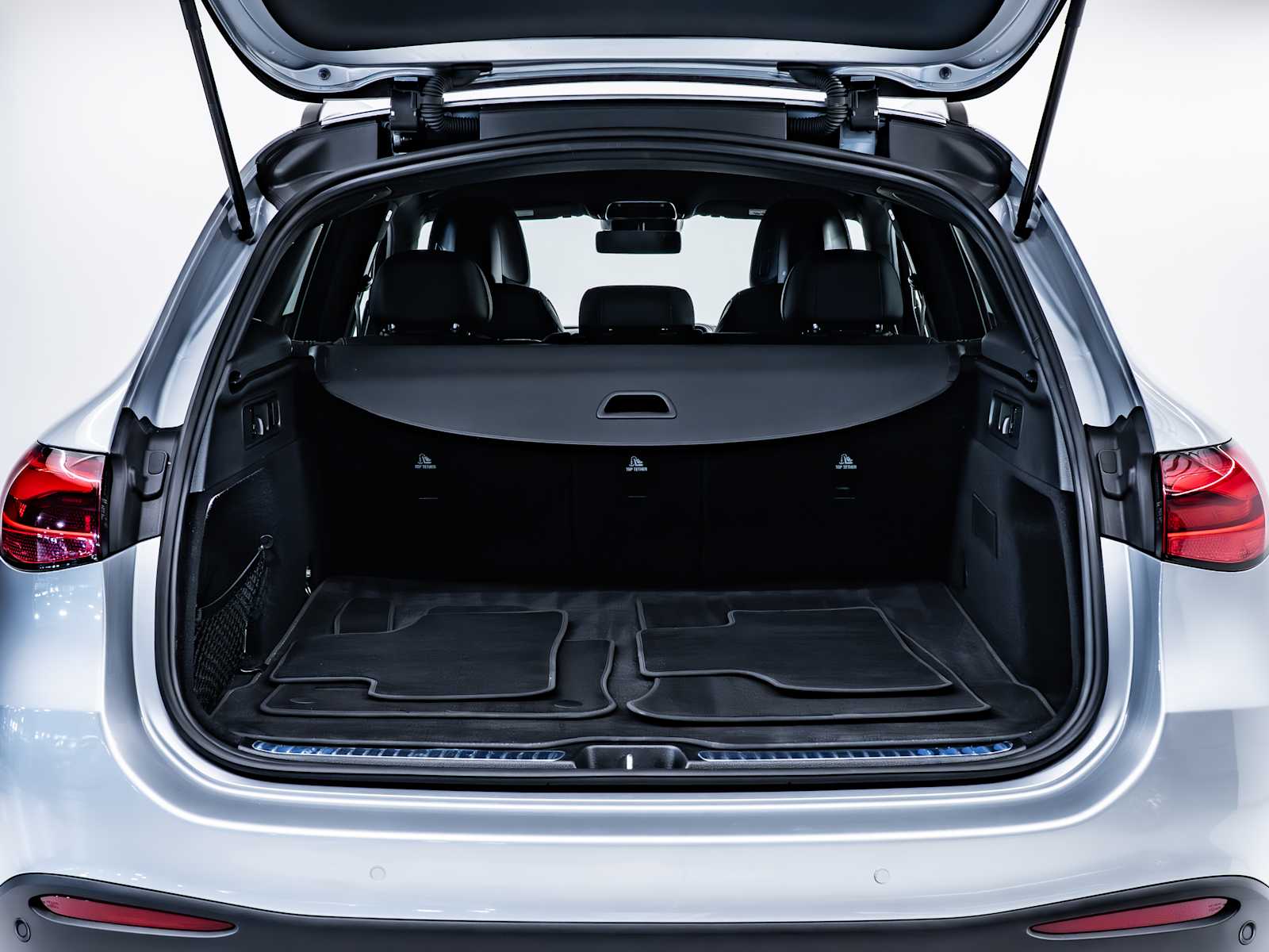 used 2025 Mercedes-Benz GLC 300 car, priced at $49,998
